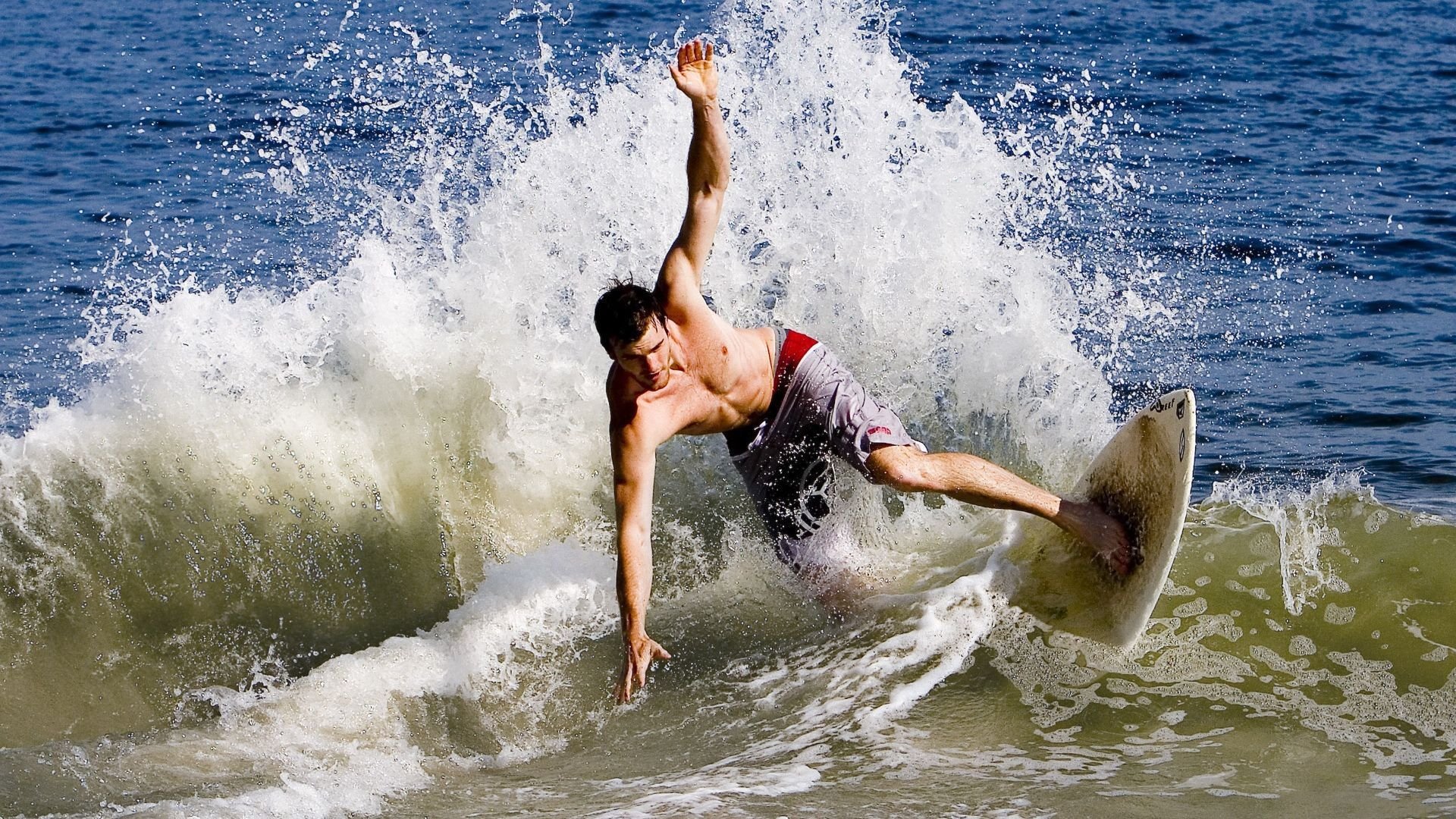 “霍斯特的技术与智慧,南非羚羊队的胜利保障”