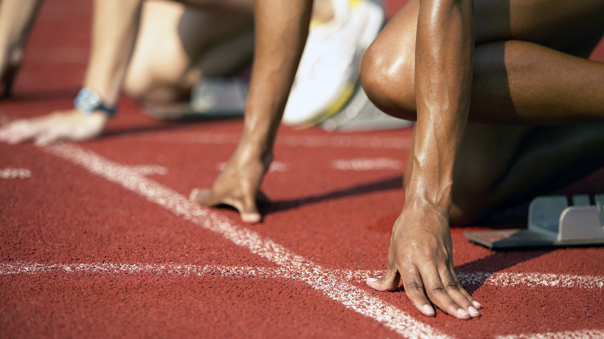 拉恩:全黑队外线的“闪电快马”,他总能在最短时间内突破对方防线